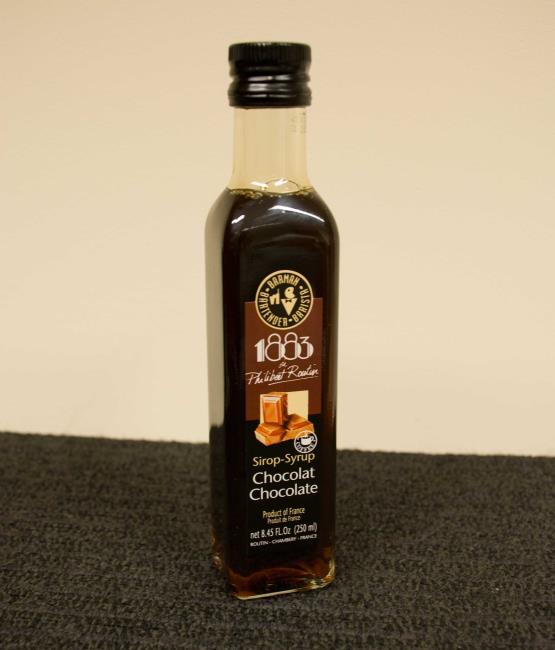 1883 chocolate syrup 250ml 160